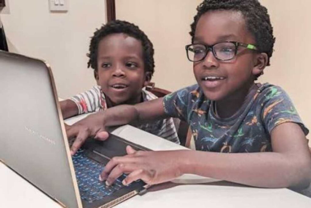 Best Coding Programs for Kids and Teens in Kenya
